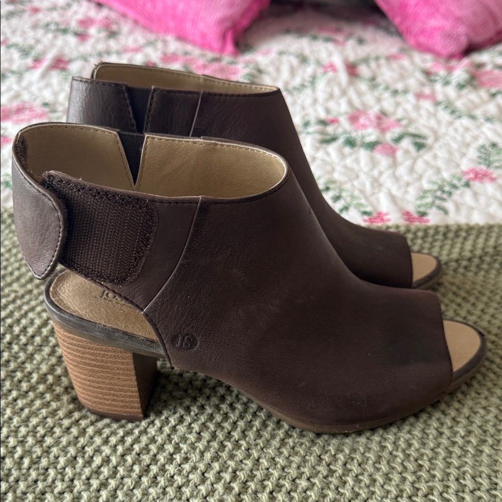 Josef Seibel Women's Brown Open-Toe Block Heel Ankle Booties
